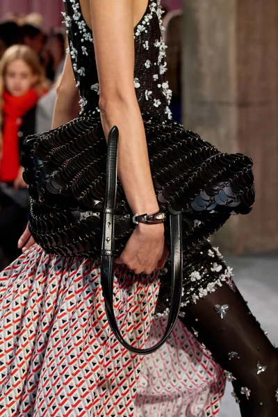 Look 82